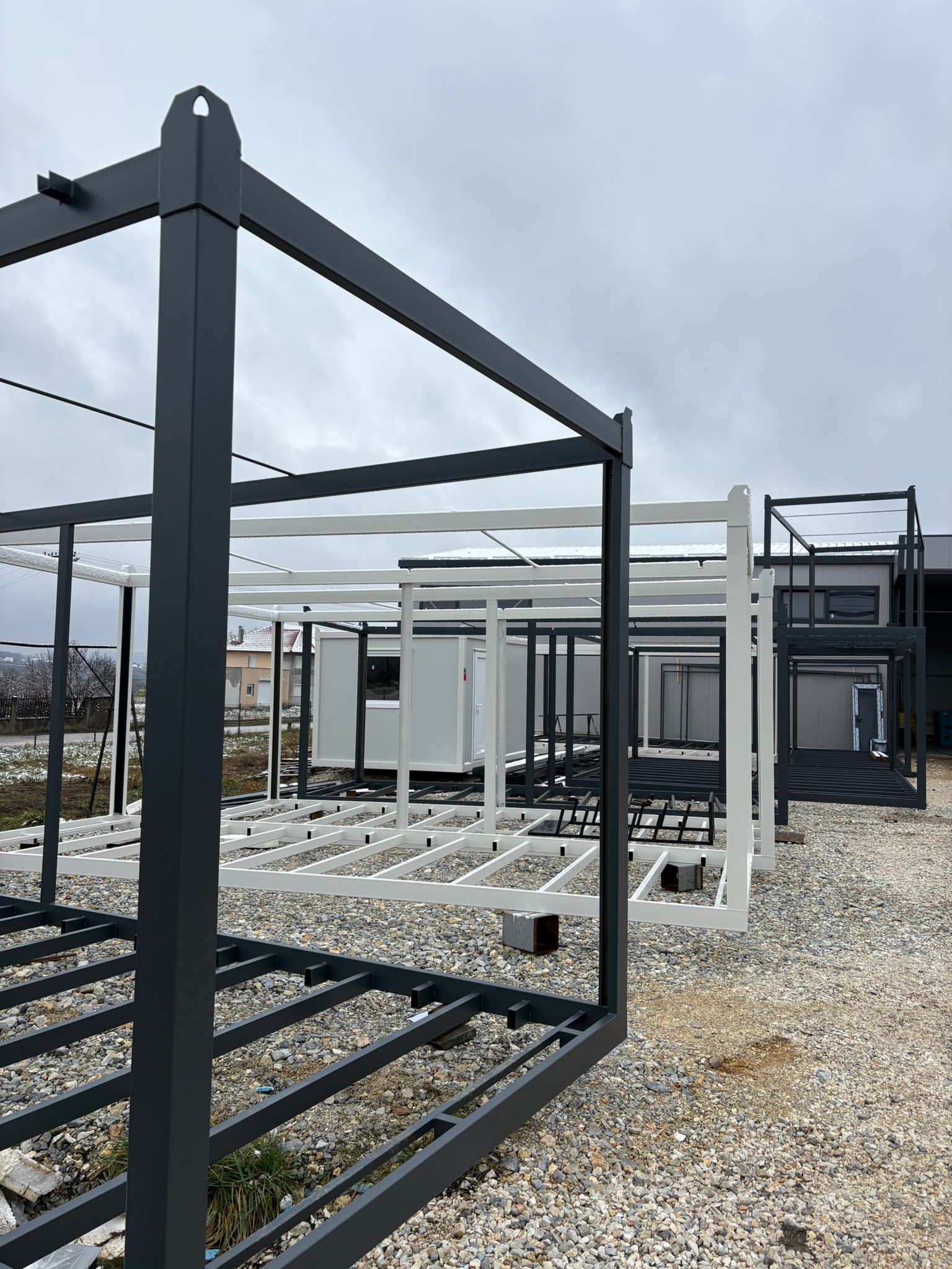 Výroba mobilných skladových kontajnerov 9